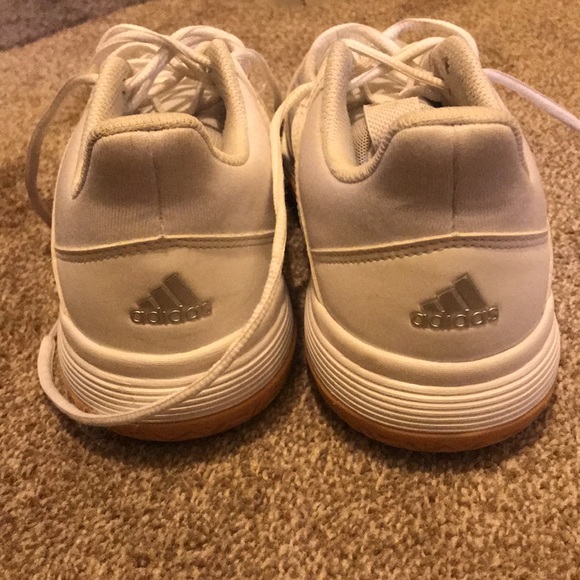 Women’s adidas shoes - Picture 3 of 8